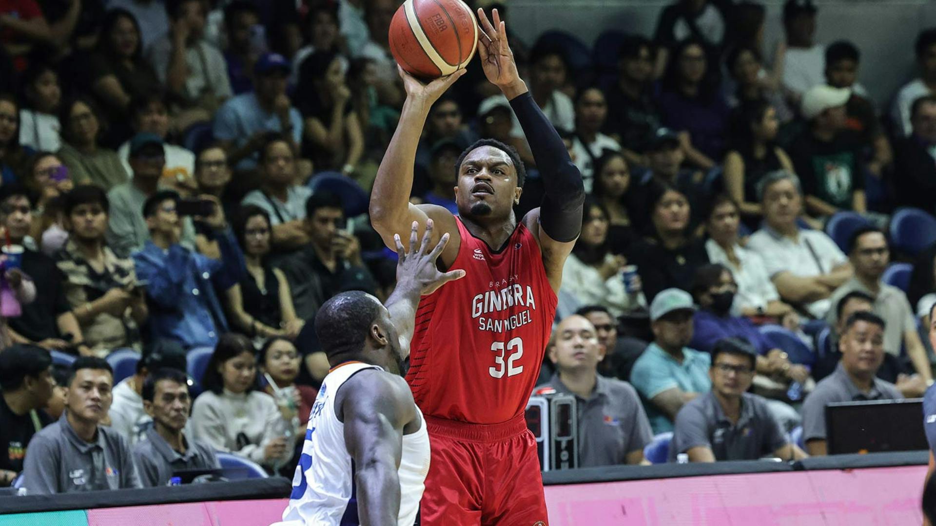 RJ Abarrientos left in awe of Justin Brownlee’s greatness in Ginebra